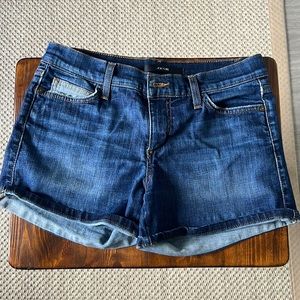 Denim shorts, in excellent condition